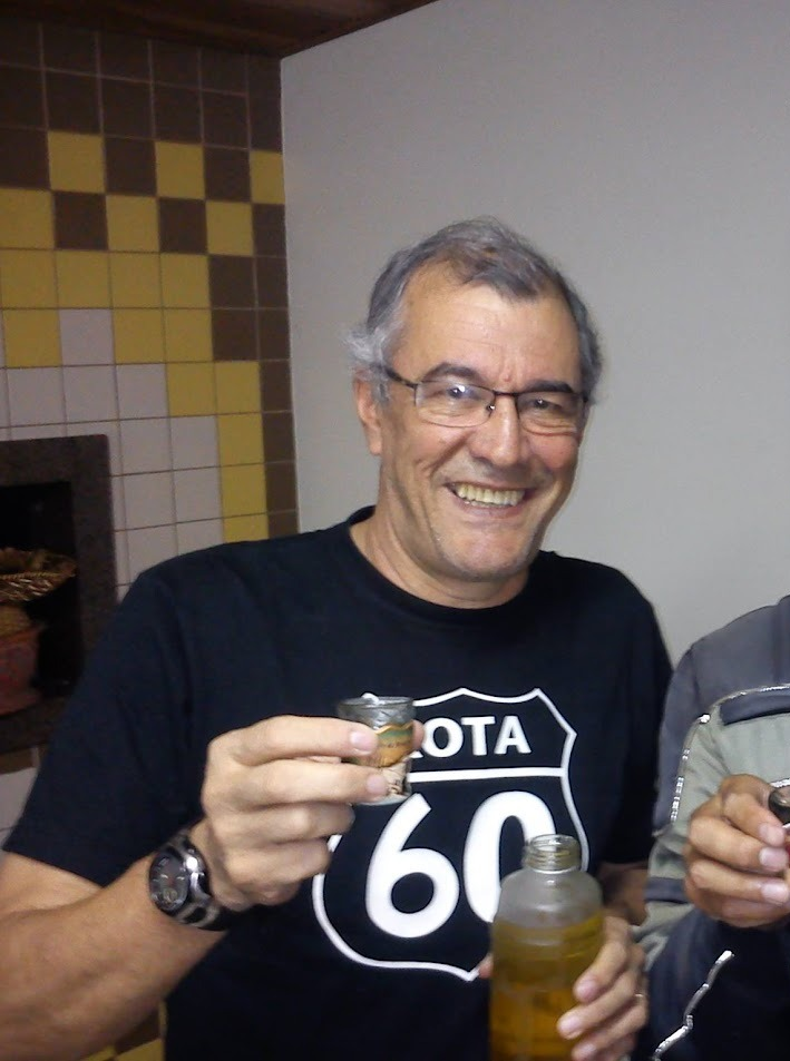 Titulo Honorifico de Sênior da Rede Brazil Rider's por seus préstimos ao motociclista Osmar Rubens Camargo - Capitão/Pato Branco/PR