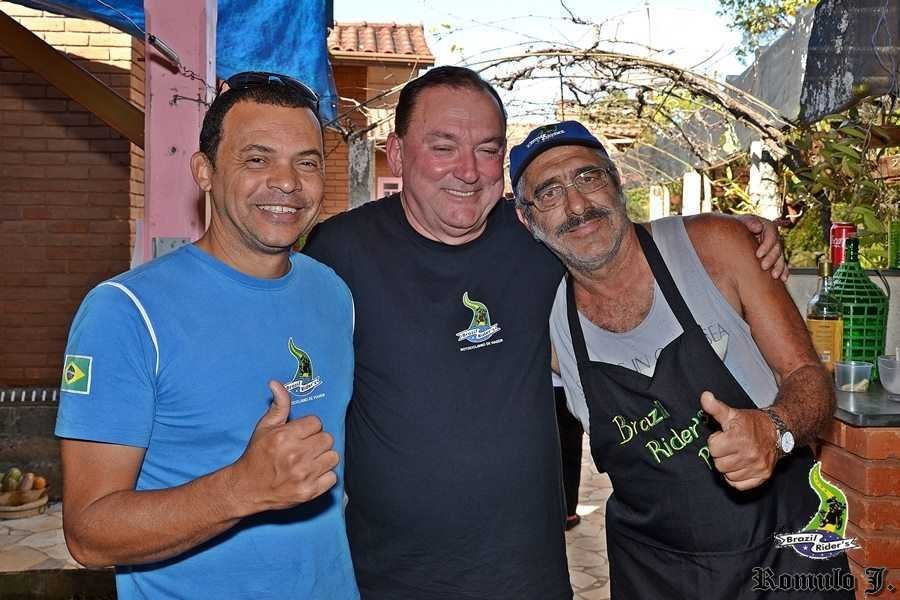 GONZAGA, TELES E PAULO CASTRO